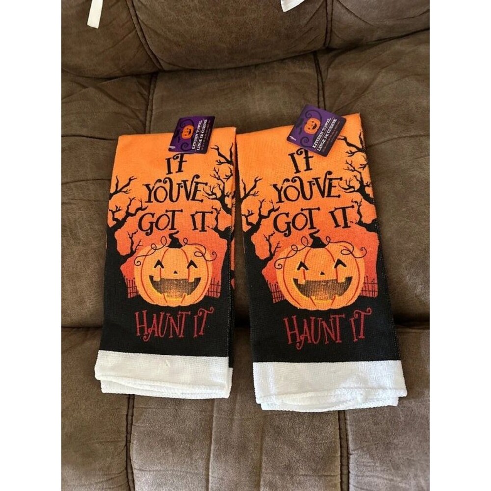 🌵 3/$15 Set of 2 Pumpkin Halloween Kitchen Towels ( see description)